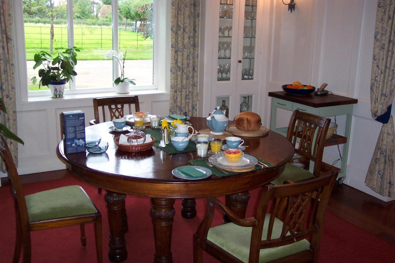 Mayertorne Cottage เอลส์เบอรี ภายนอก รูปภาพ